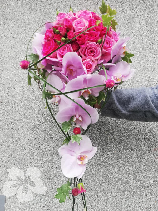 Pink cascading bouquet
